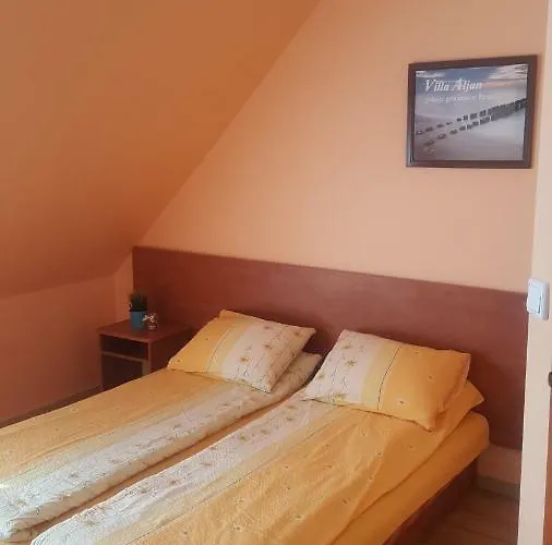 Aljan Quarto em Acomodações Particulares Rewal